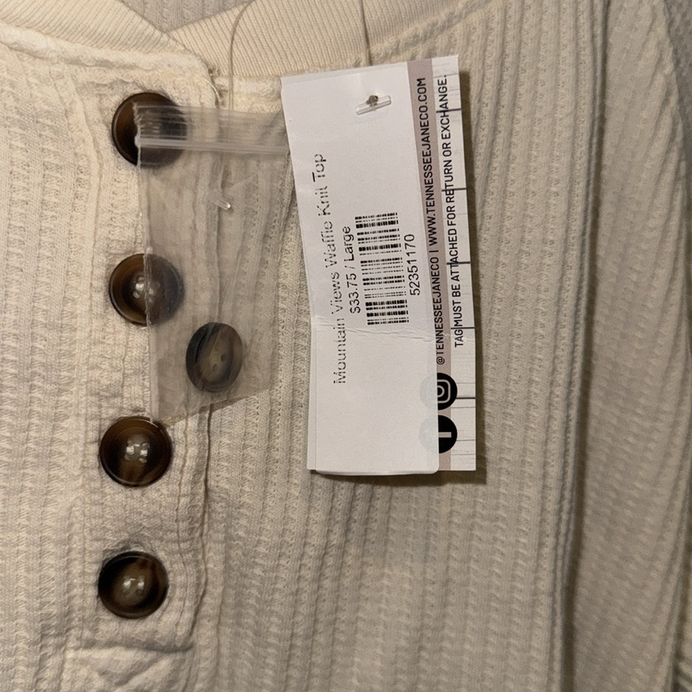 NWT Long Sleeve - Picture 2 of 4